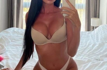 Sarışın Escort Bayan Ahsen